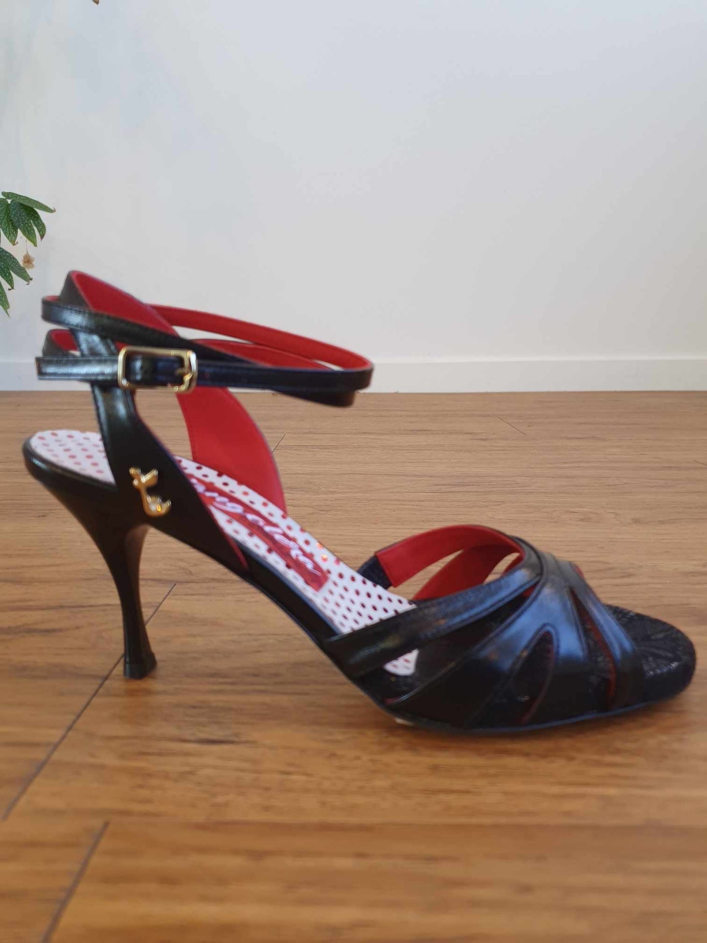 Brand New Tangolera Italian Dance Heels