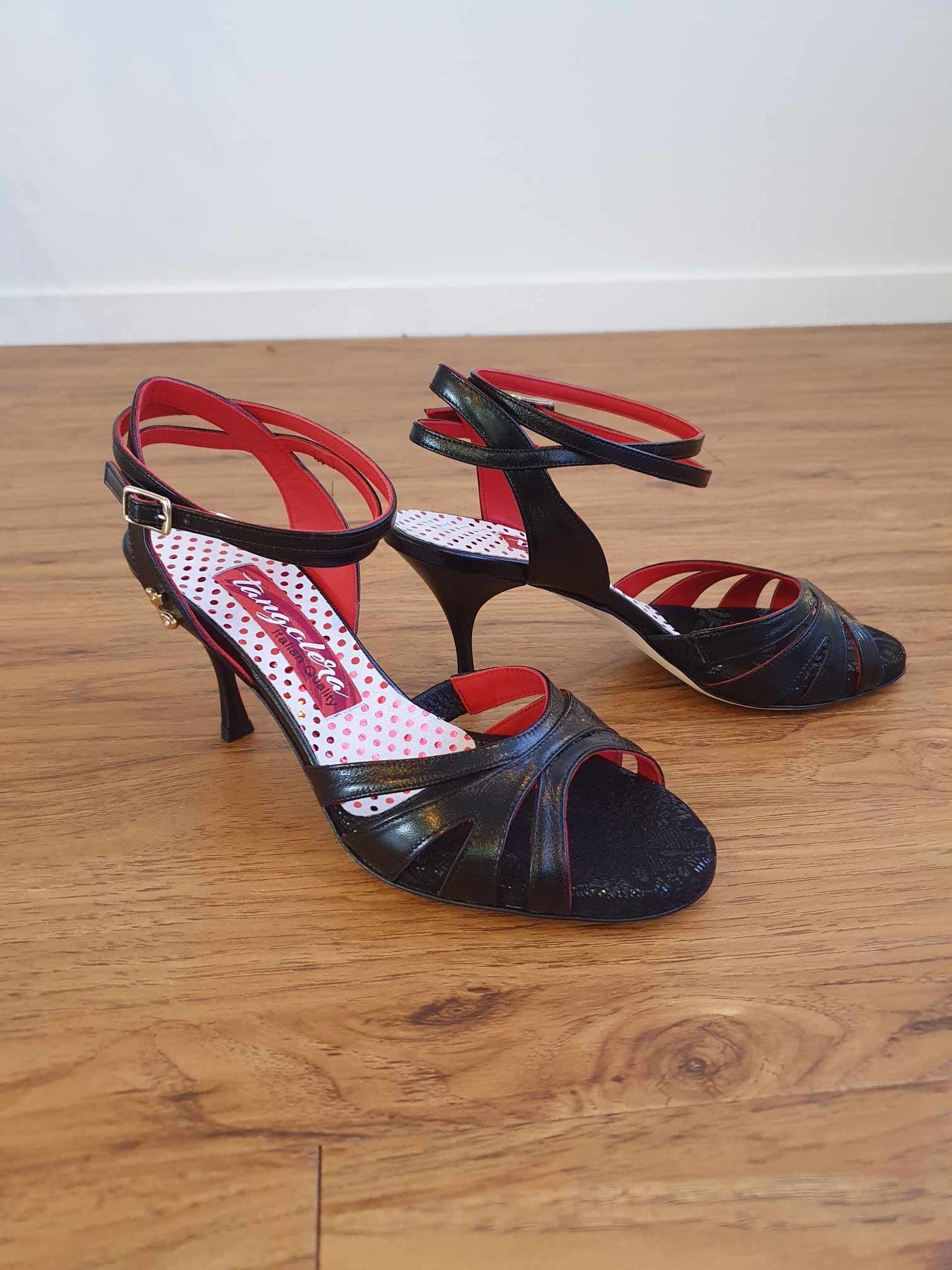 Brand New Tangolera Italian Dance Heels